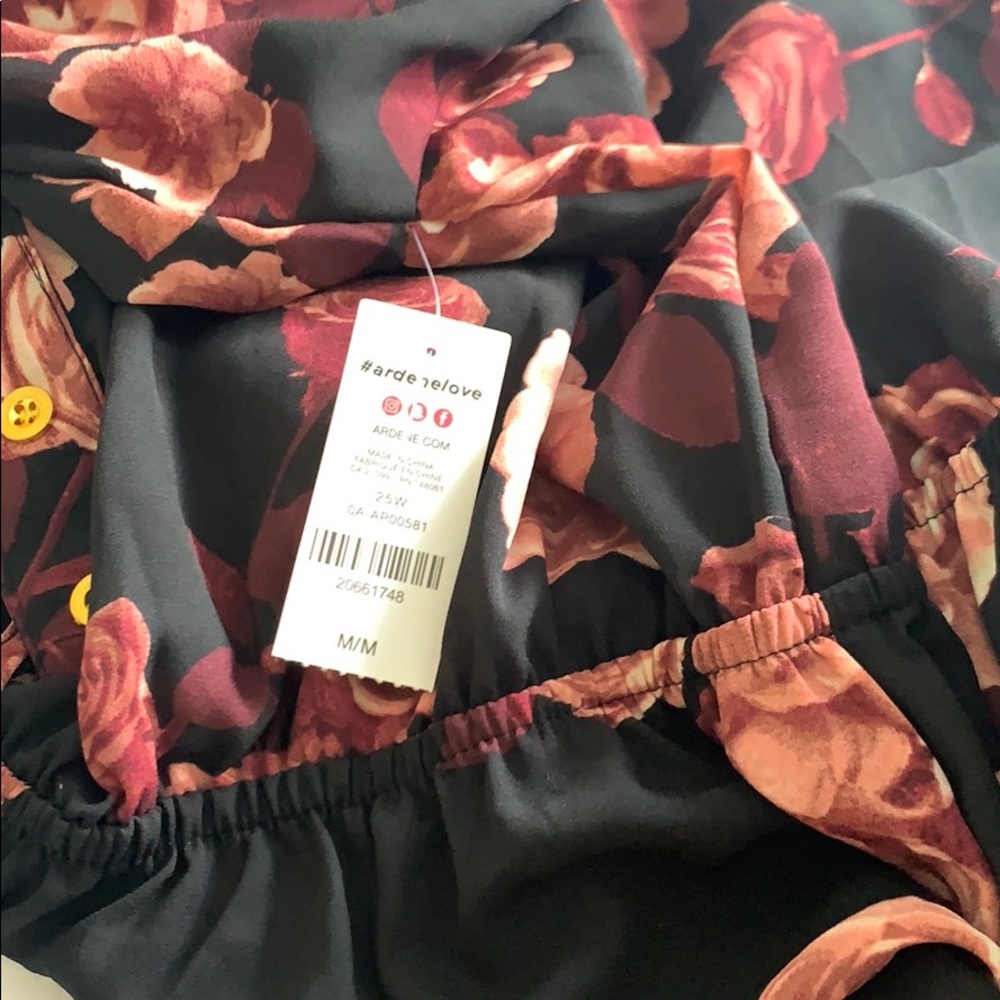 Floral Drawstring Tunic Blouse - Picture 8 of 8